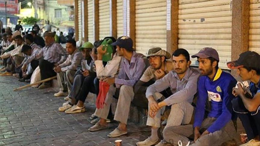 في ذكرى عيدهم :العمال العراقيون.. معاناة مستمرة بين نظامين والنقابات 